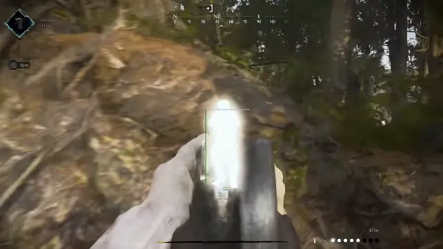 Hunt Showdown wallhack preview — boxed hunter ESP on a hillside map